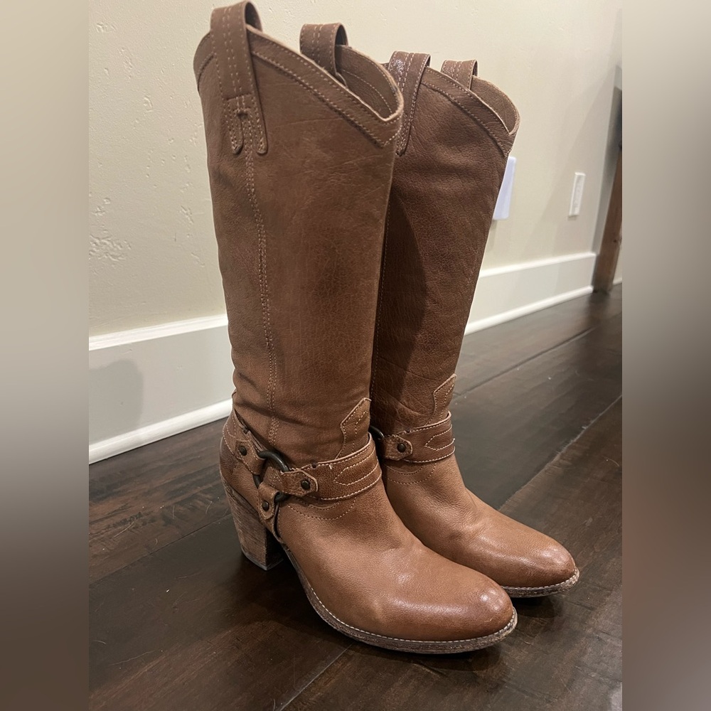 EUC Frye Taylor Harness Leather Heeled Boots, 8.5